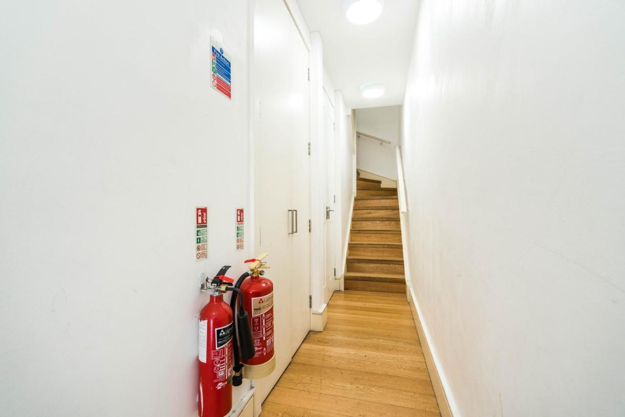 Amazing 2 Bedroom / Earls Court / Kensington London Bagian luar foto