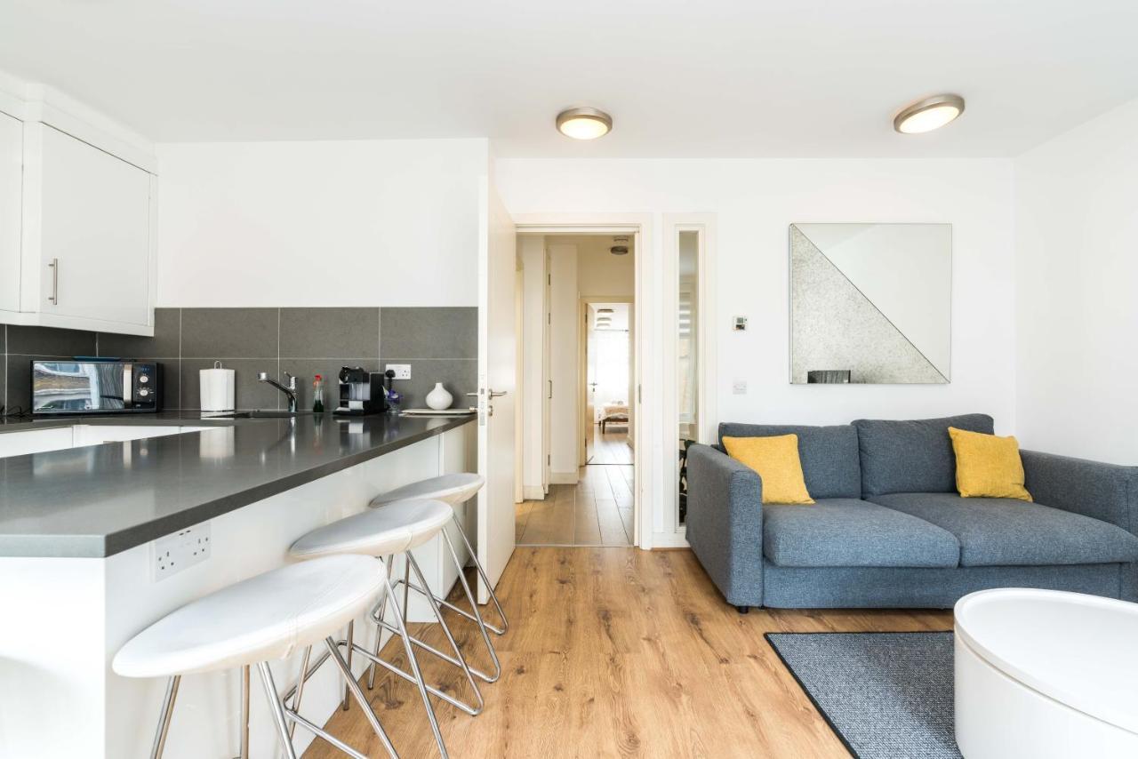 Amazing 2 Bedroom / Earls Court / Kensington London Bagian luar foto